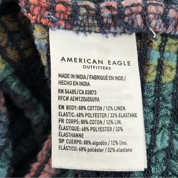 American Eagle Plaid Halter Festival Top Smocked Adjustable Stretchy Size Small - Picture 5 of 5